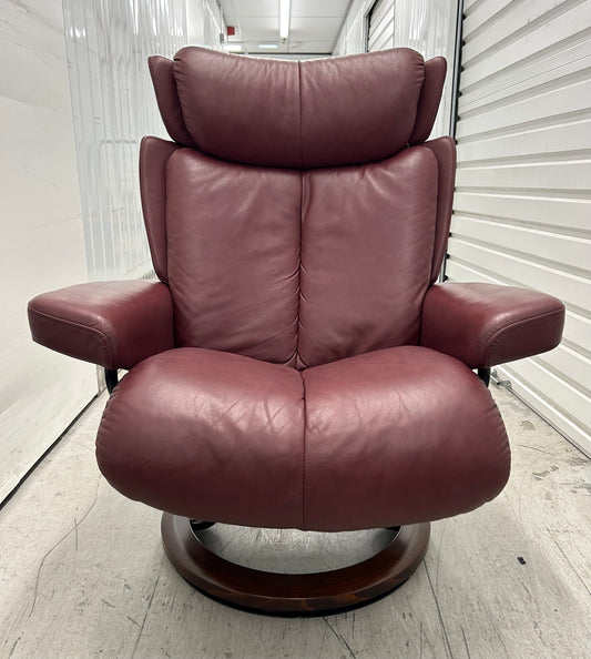 Ekornes Stressless Magic Leather Recliner Armchair & Footstool Medium Size Pre-Loved