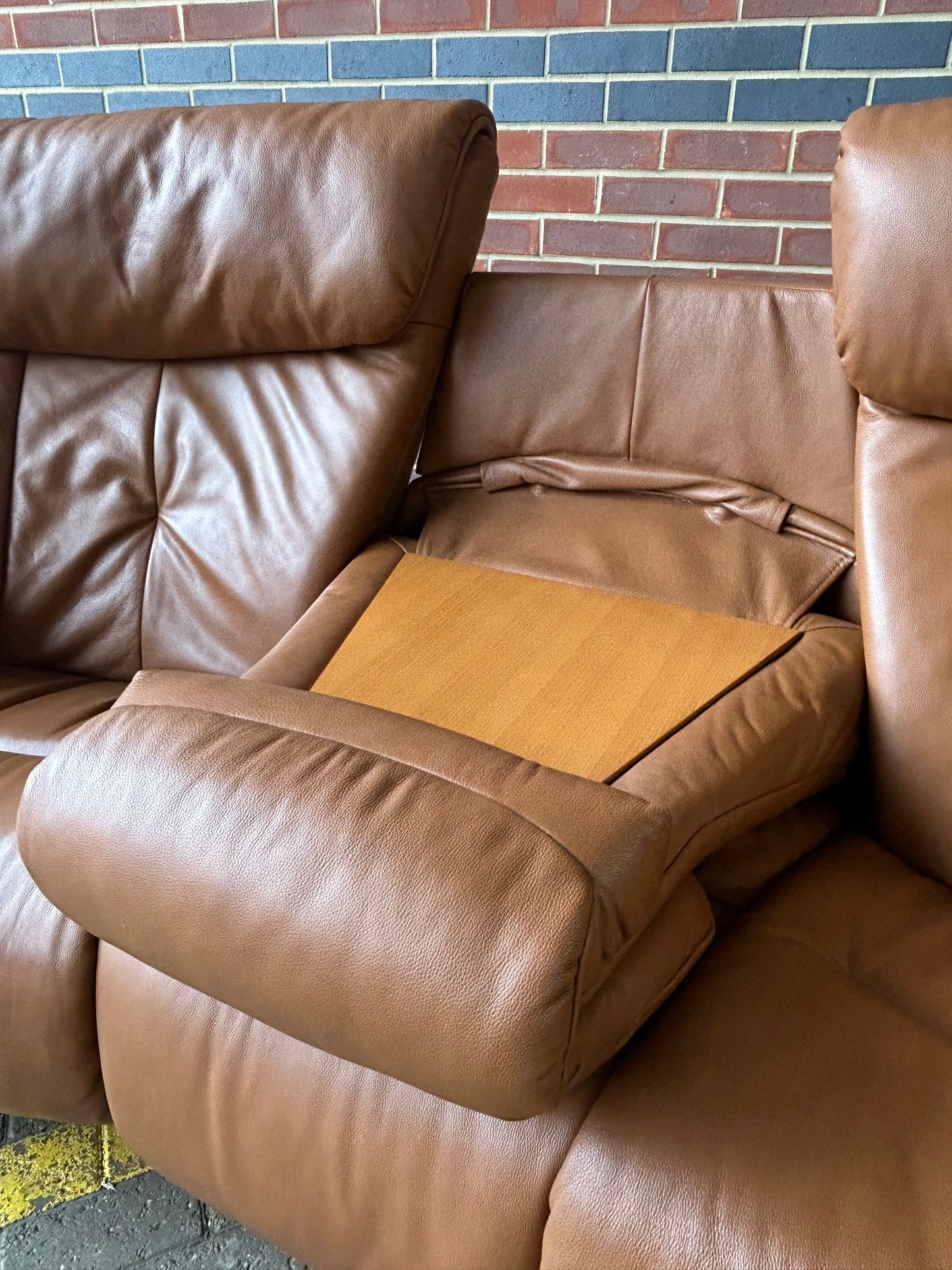 Himolla 3 Seater Curved Cognac Leather Recliner Sofa With Retractable Table Pre-Loved