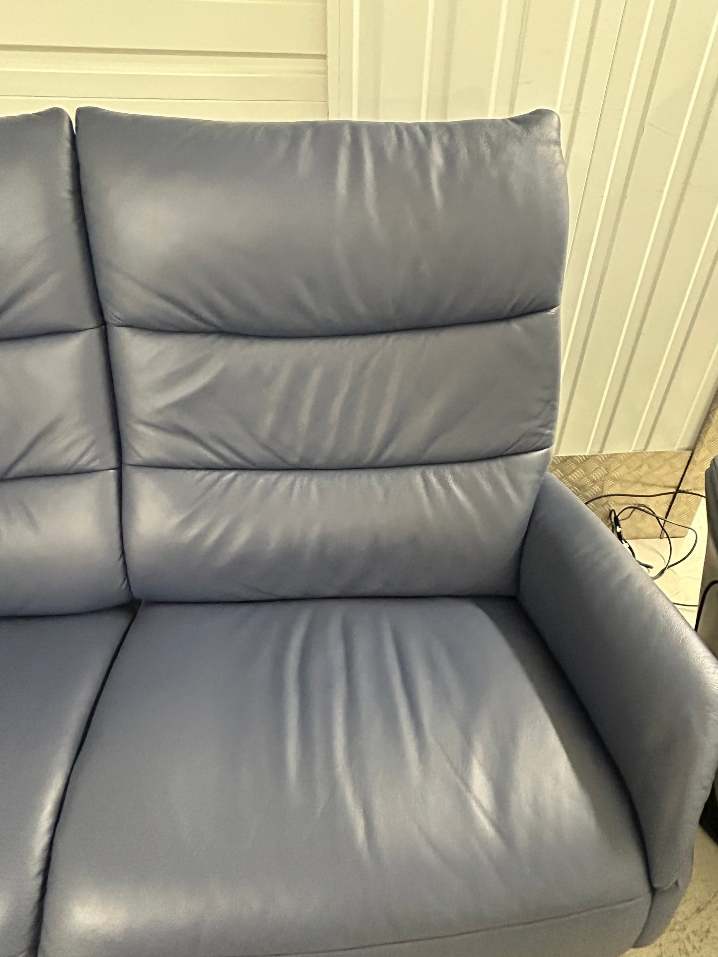Himolla Azure Blue Leather Power Recliner Armchairs & Matching Fixed 2 Seater Sofa Pre-Loved