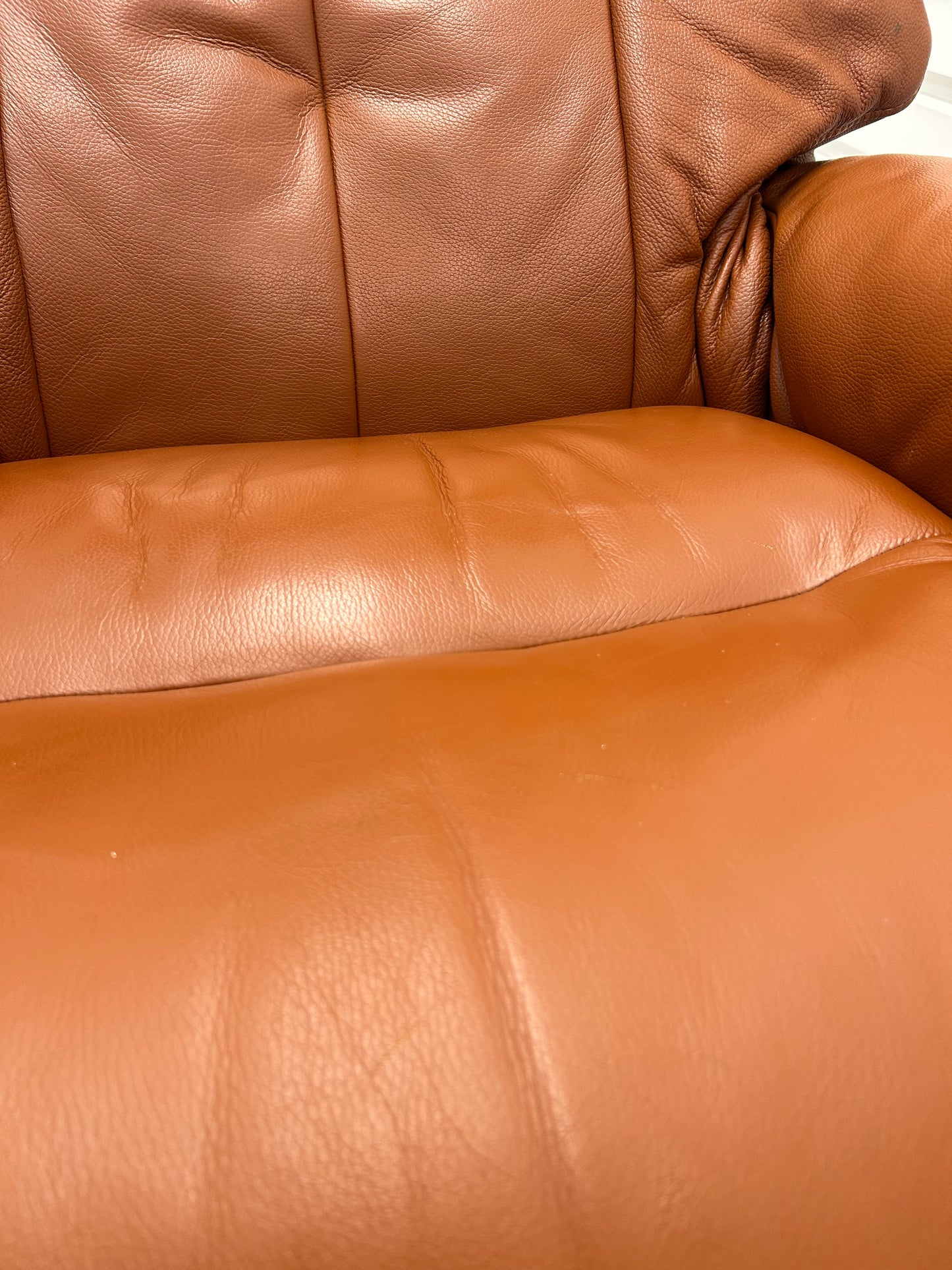 Himolla Chester Leather Recliner Armchair With Integrated Footrest Large Pre-Loved