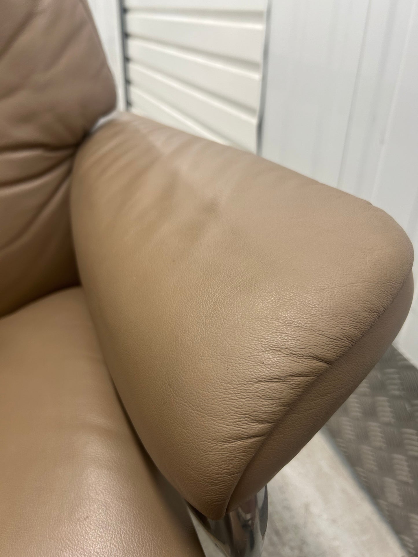 Ekornes Stressless Signature Mayfair Funghi Leather Recliner Chair & Stool Large Pre-Loved