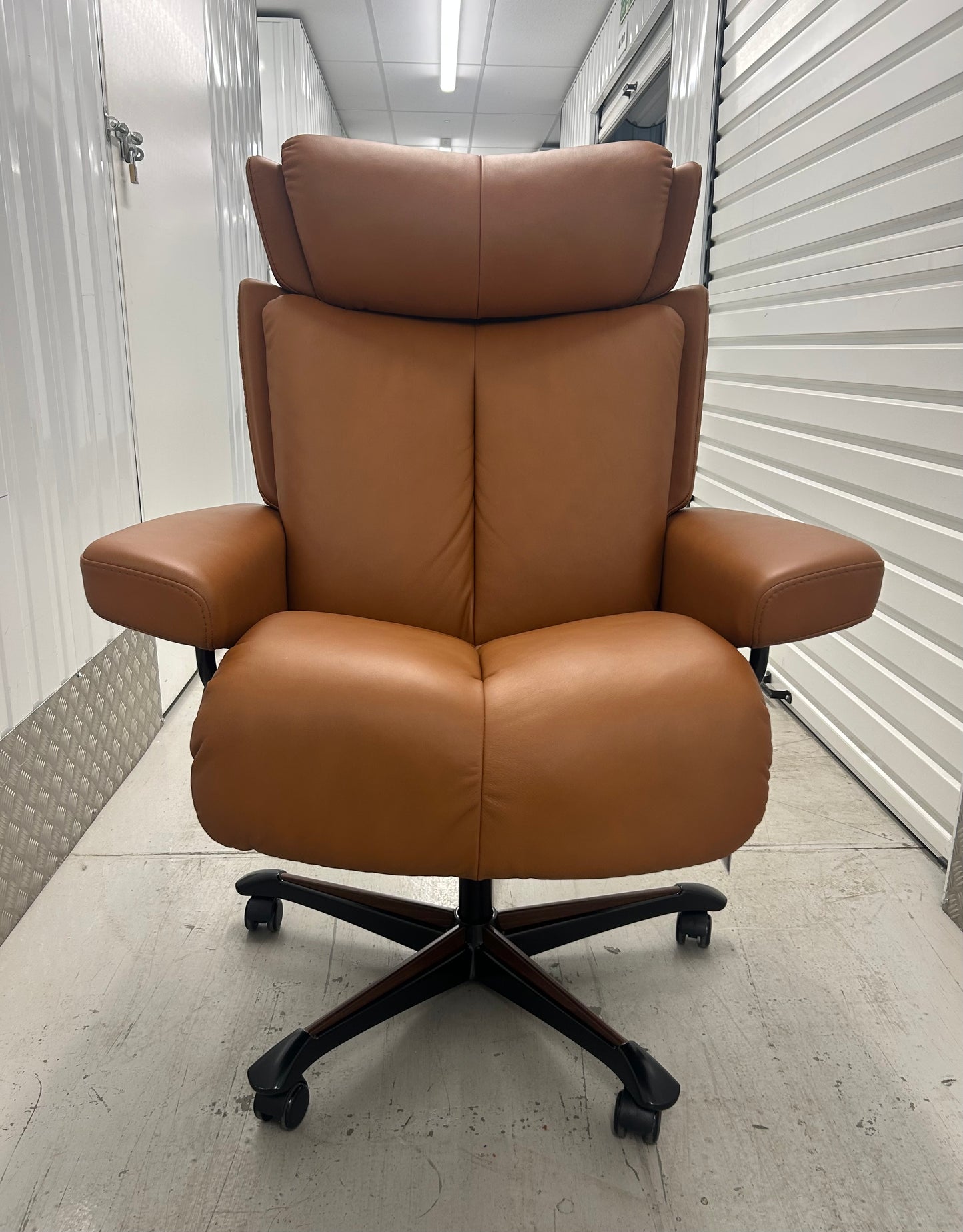Ekornes Stressless Magic Recliner New Cognac Leather Office Desk Chair New