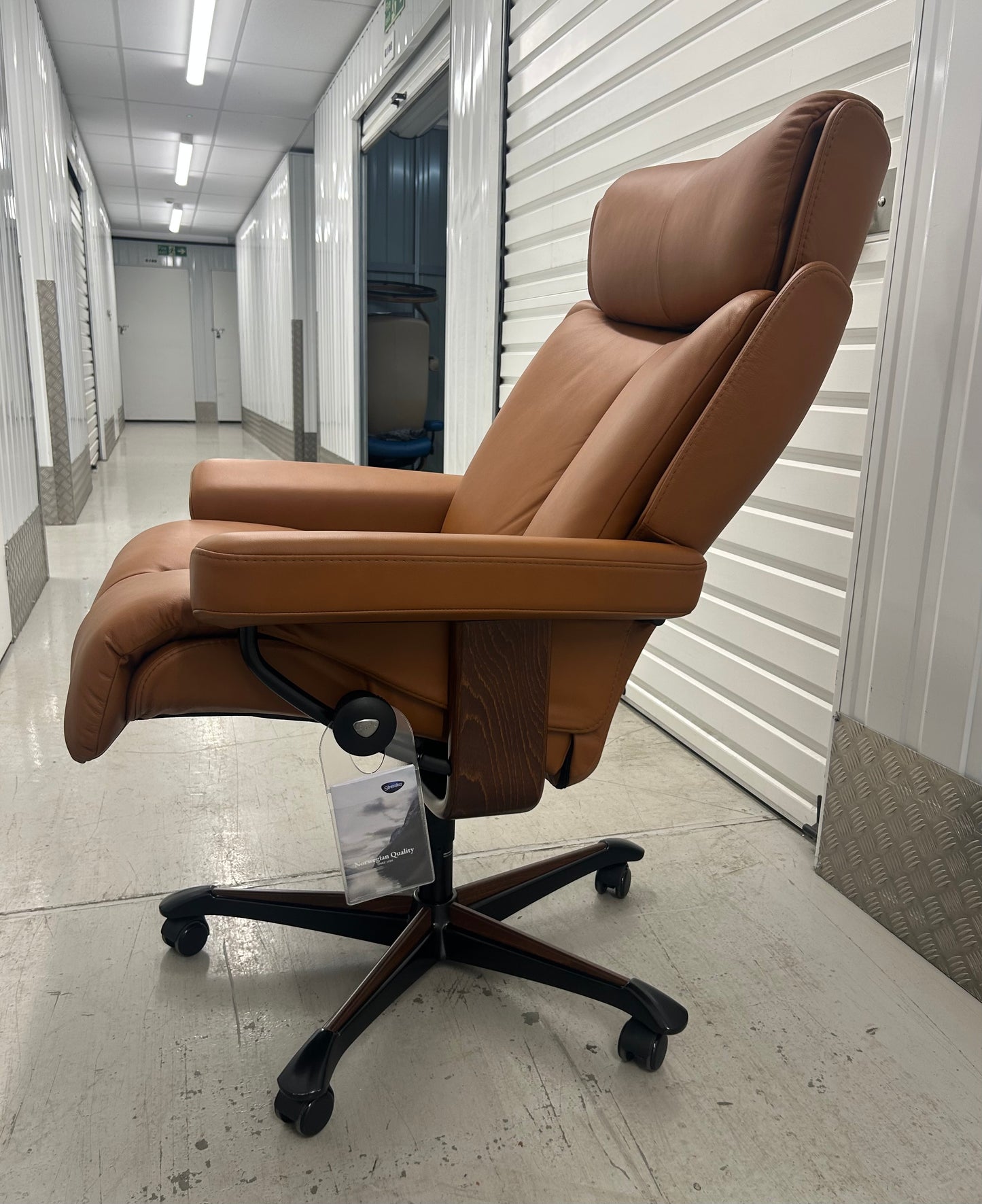 Ekornes Stressless Magic Recliner New Cognac Leather Office Desk Chair New
