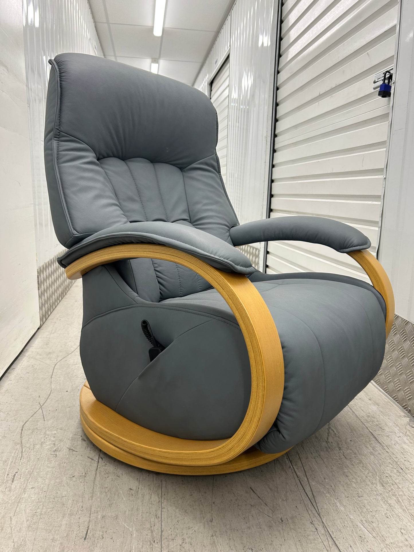 Himolla Mosel Maxi Aqua Leather Power Recline & Swivel Chair Integrated Footrest New