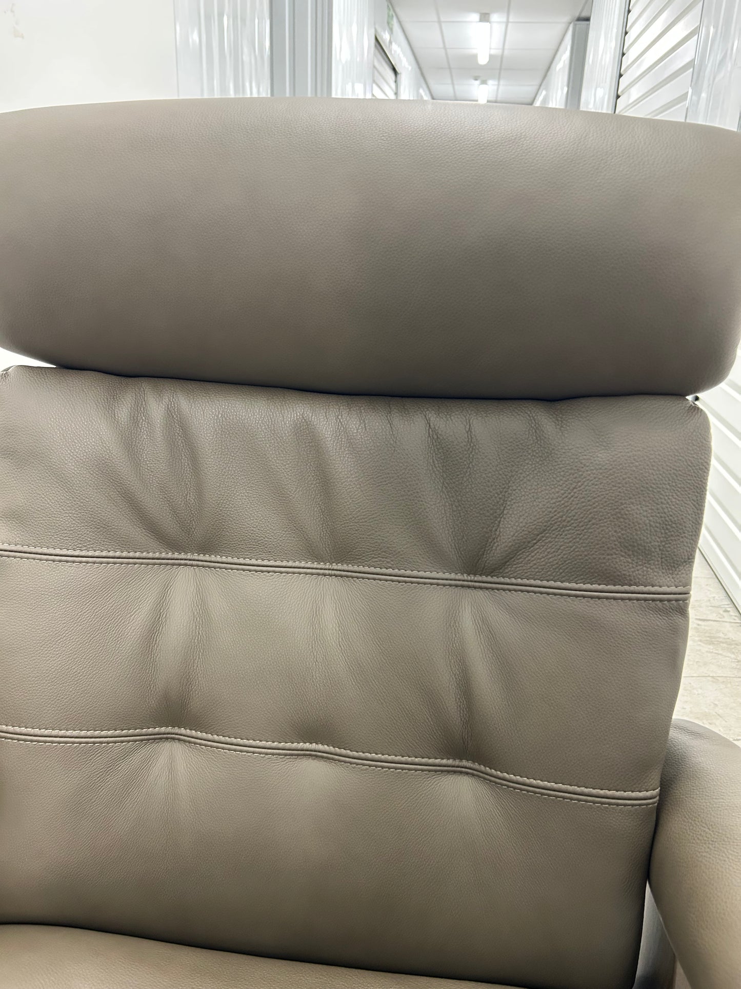 Ekornes Stressless Erik Green Leather Recliner Chair Medium Size New