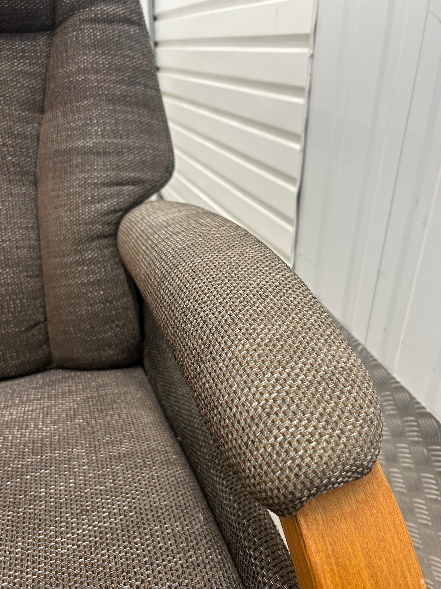 Himolla Mersey Maxi Fabric Recline & Swivel Chair Integrated Footrest 2019 Pre-Loved