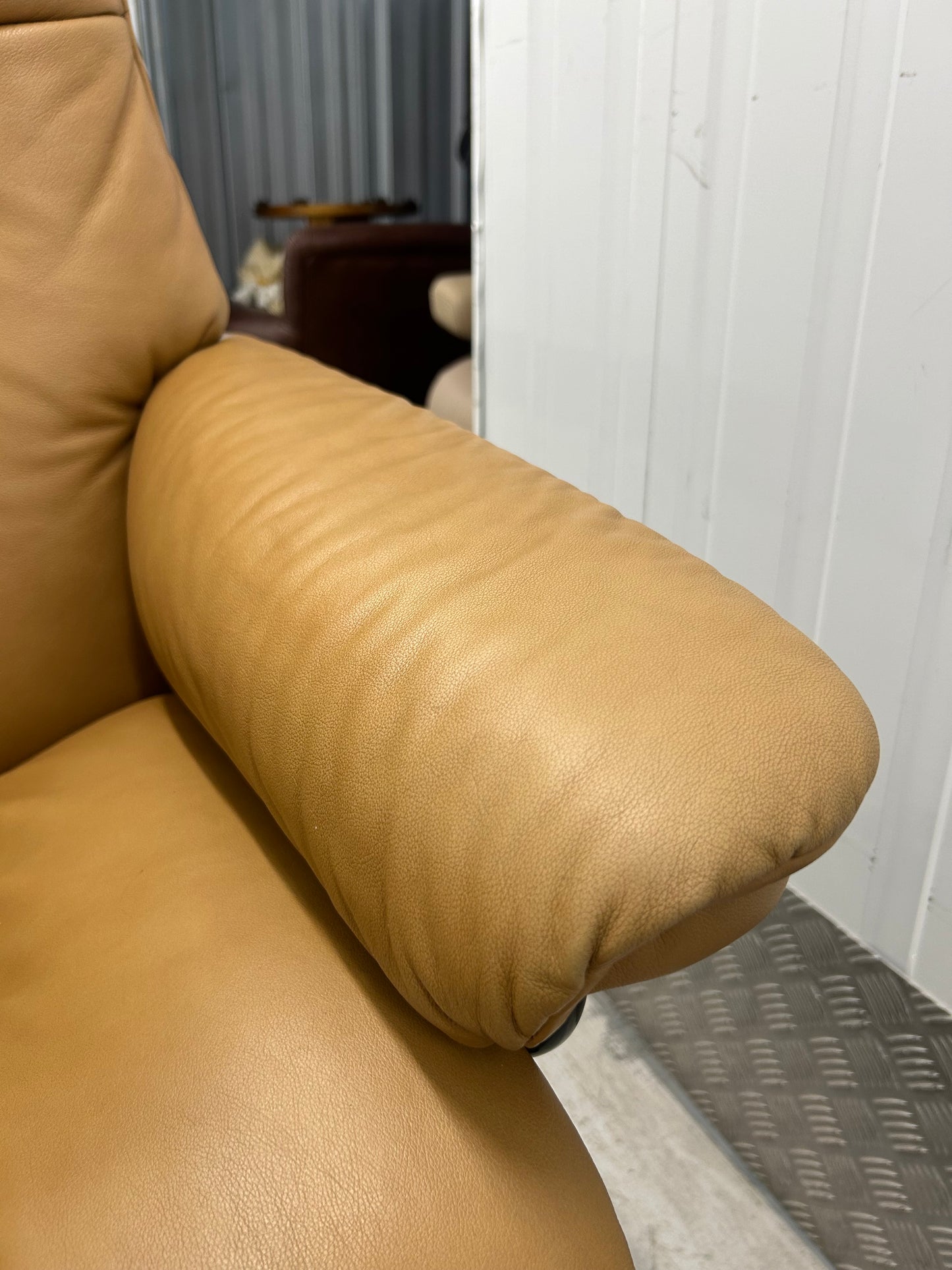 Ekornes Stressless Mayfair Recliner Taupe Leather Office Desk Chair Pre-Loved
