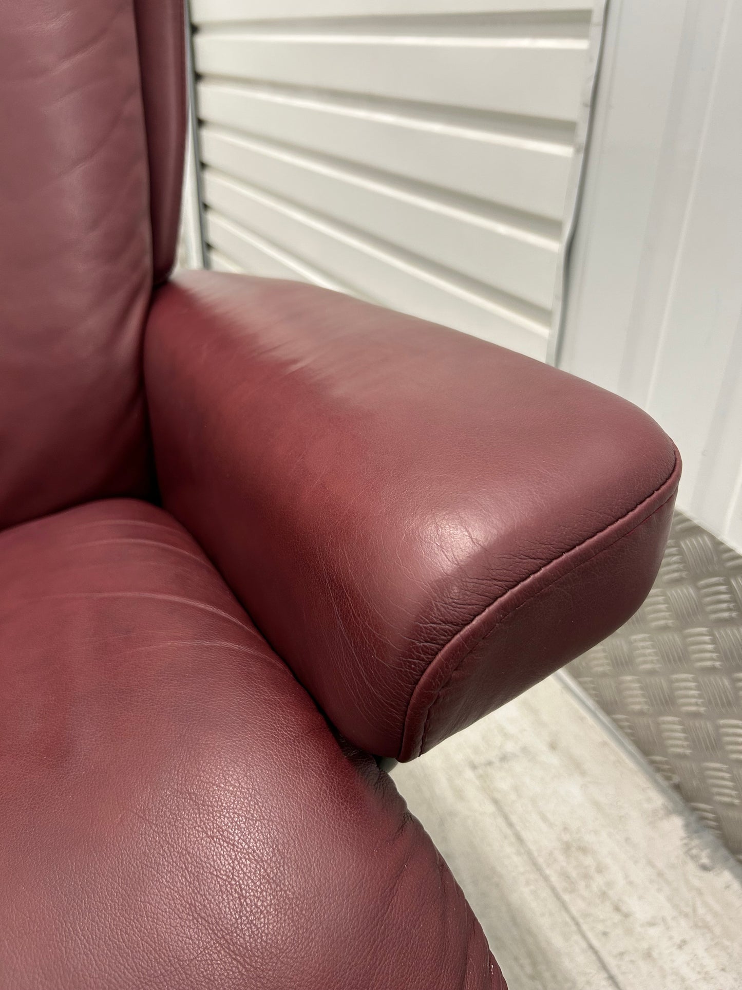 Ekornes Stressless Magic Leather Recliner Armchair & Footstool Medium Size Pre-Loved