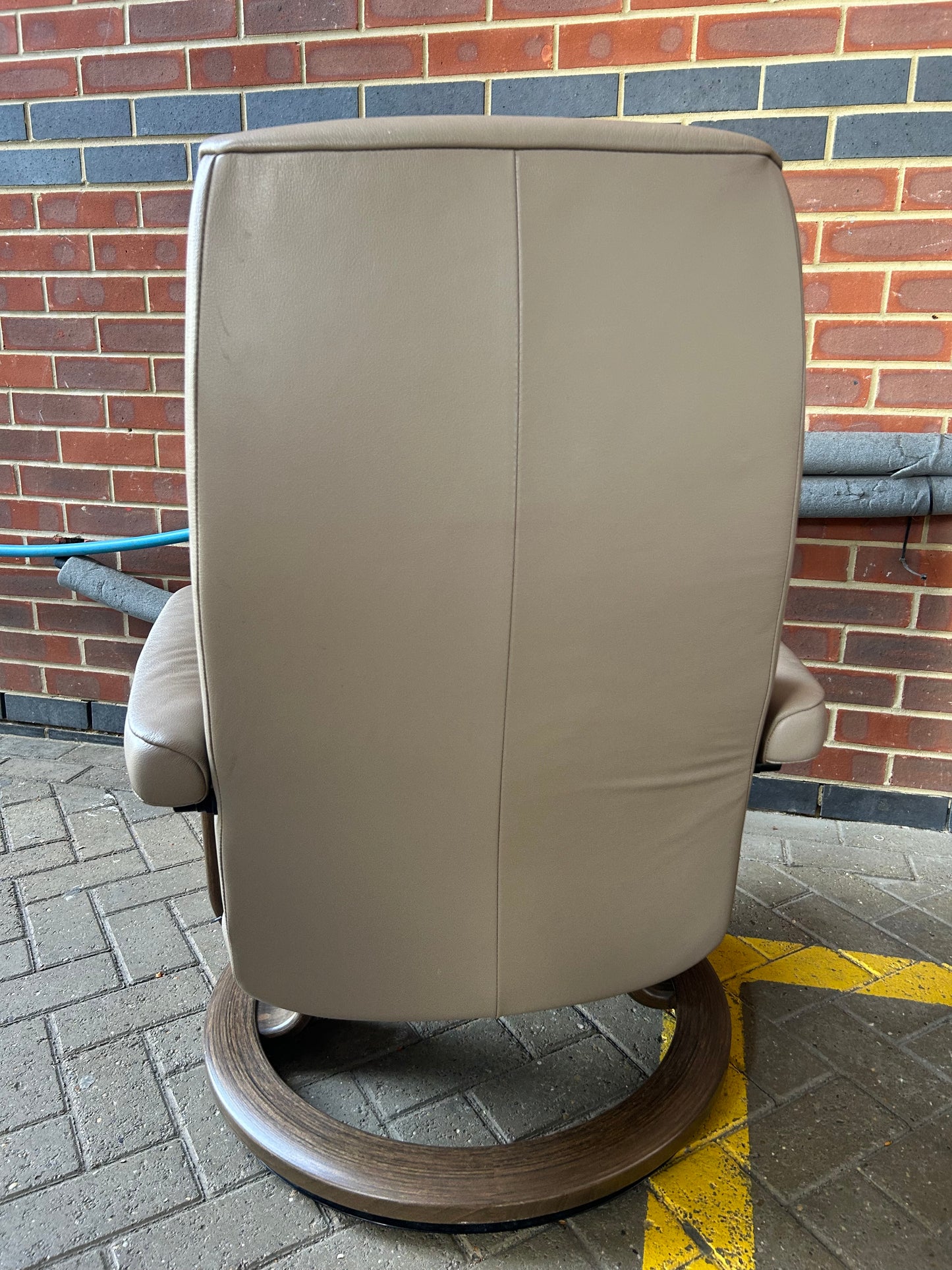 Ekornes Stressless Opal Recline & Swivel Mole Leather Chairs & Stool Pair Pre-Loved