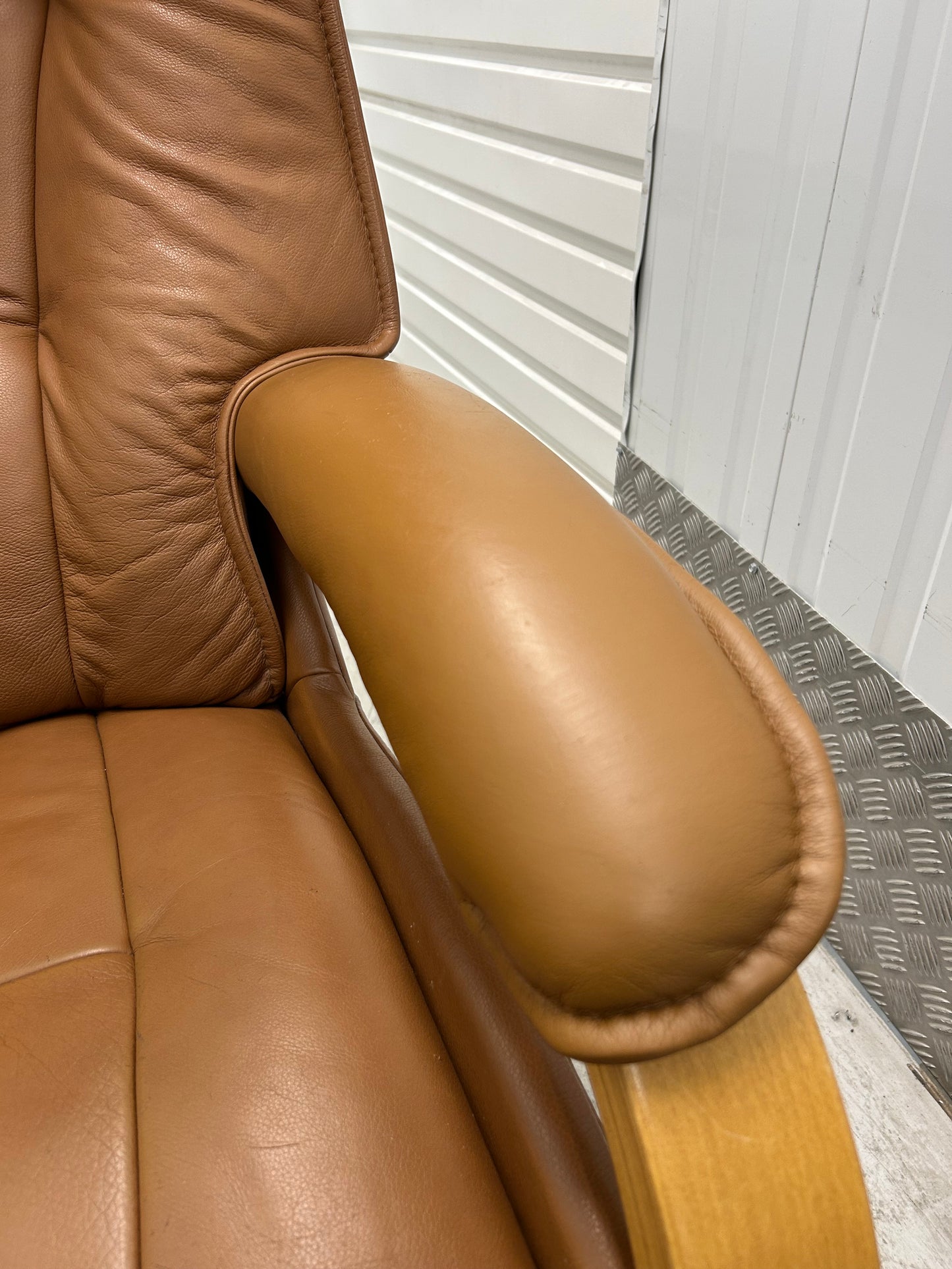 Himolla Mosel Midi Cognac Leather Recline & Swivel Chair Integrated Footrest Pre-Loved
