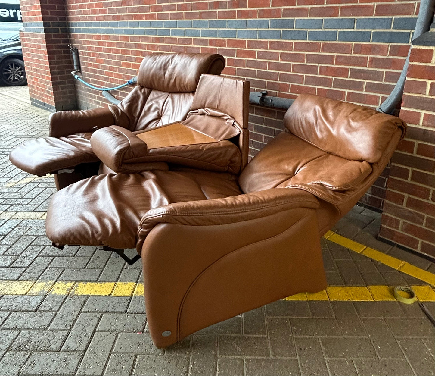 Himolla 3 Seater Curved Cognac Leather Recliner Sofa With Retractable Table Pre-Loved