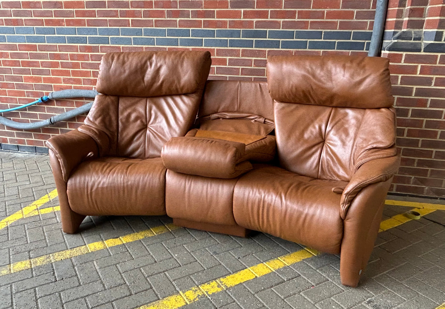 Himolla 3 Seater Curved Cognac Leather Recliner Sofa With Retractable Table Pre-Loved