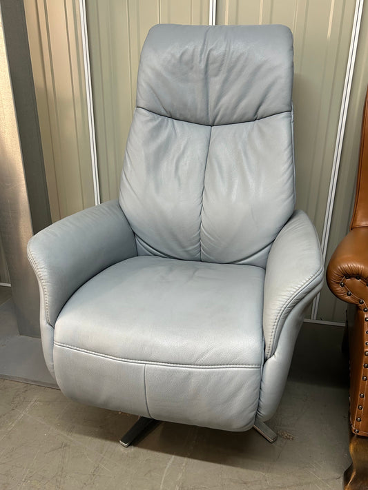 Himolla Stratus Leather Power Recliner Chair With Integrated Footrest Large Pre-Loved